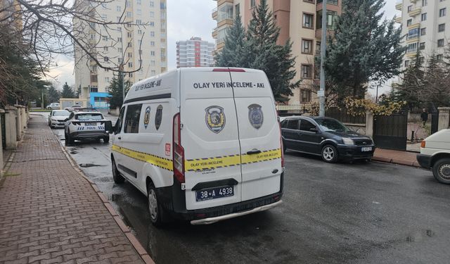 Emekli başçavuş bina görevlisinin eşini bıçaklayarak katletti