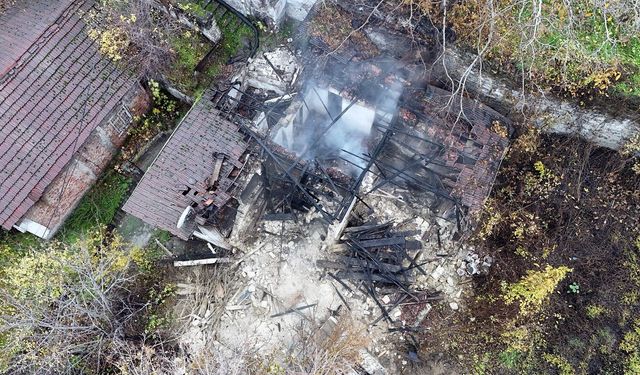 Fevzi Çakmak Mahallesi’nde Kullanılmayan Binada Yangın Çıktı