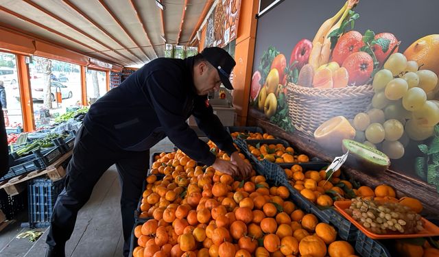 Halk Sağlığı İçin Sahadalar: Çorum’da Manav ve Marketlere Yakın Takip