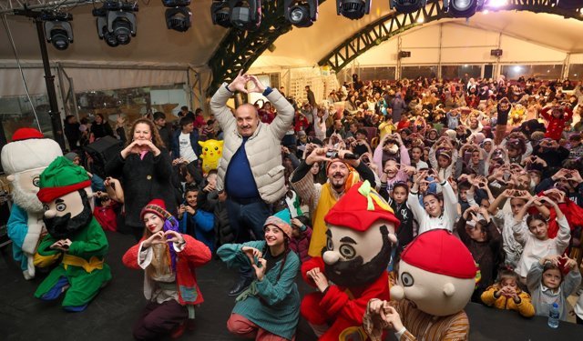 Kültür Merkezi’nde Renkli Anlar: Çocuklar Doyasıya Eğlendi