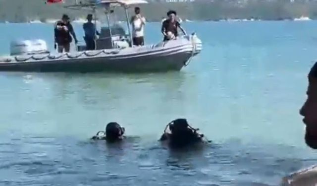 Kalbi durmuştu! Dalgıç polisin müdahalesiyle yeniden hayata döndü