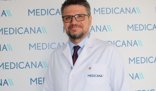 Uzmandan Yaz Uyarısı! Güneş Kremi Tek Başına Yeterli Değil