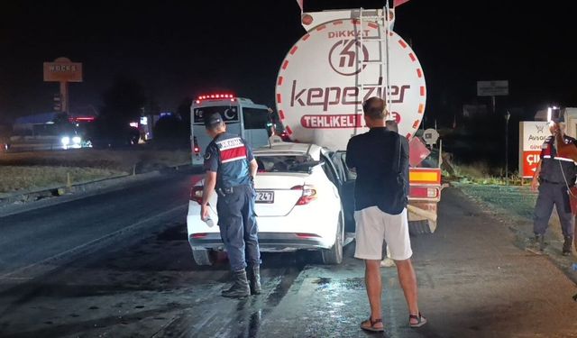 Otomobil Tankere Arkadan Çarptı: Sürücü Hayatını Kaybetti