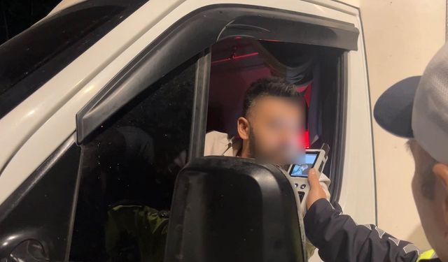 “Uyumaya Geldim” Diyen Alkollü Sürücüye 25 Bin Lira Ceza