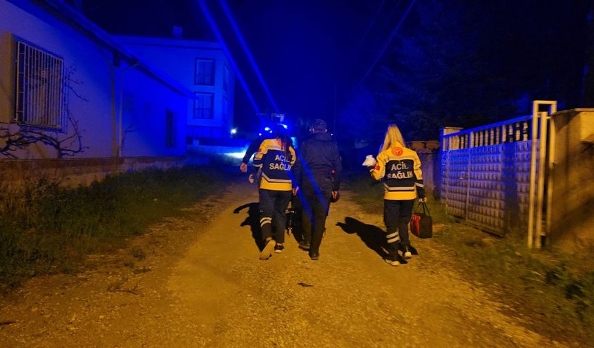 Gece Yarısı Silahlı Saldırı: Evinden Çıkarken Vuruldu!