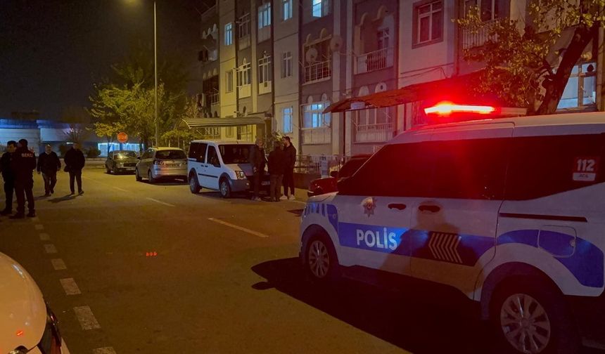 3 Gün Arayla Aynı Pencereden Atlayan Kardeşler Ağır Yaralı