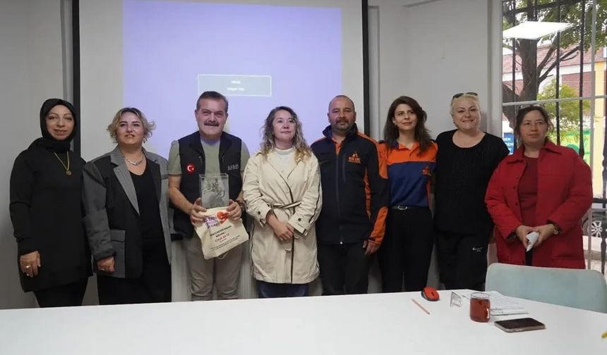 Afet Farkındalığı: Mahalle Mahalle Eğitimler Devam Ediyor