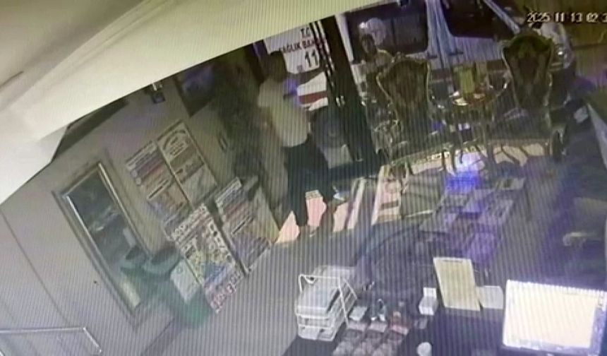 Böcek Ailesinin Ölümünde Şoke Eden Yeni Görüntüler Ortaya Çıktı