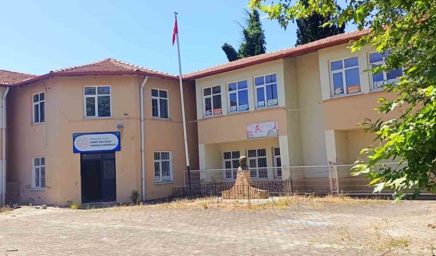 7 Yıldır Kapalıydı, Karar Çıktı: Büyük Tekke’de Okul Yıkılıyor