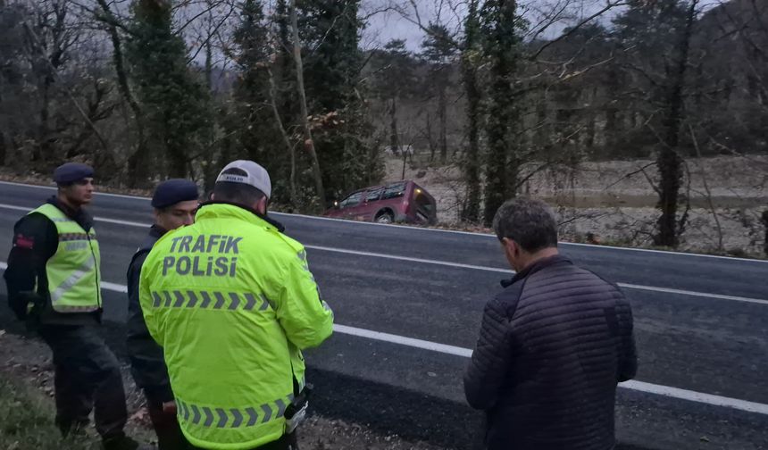 Aynı noktada 5 saat arayla iki kaza: 3 yaralı