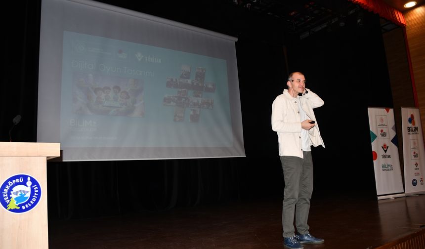 Bilim Söyleşileri İlgi Gördü: Dijital Oyunların Dünyası Anlatıldı