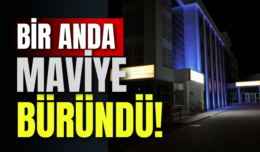 Bir Anda Maviye Büründü!