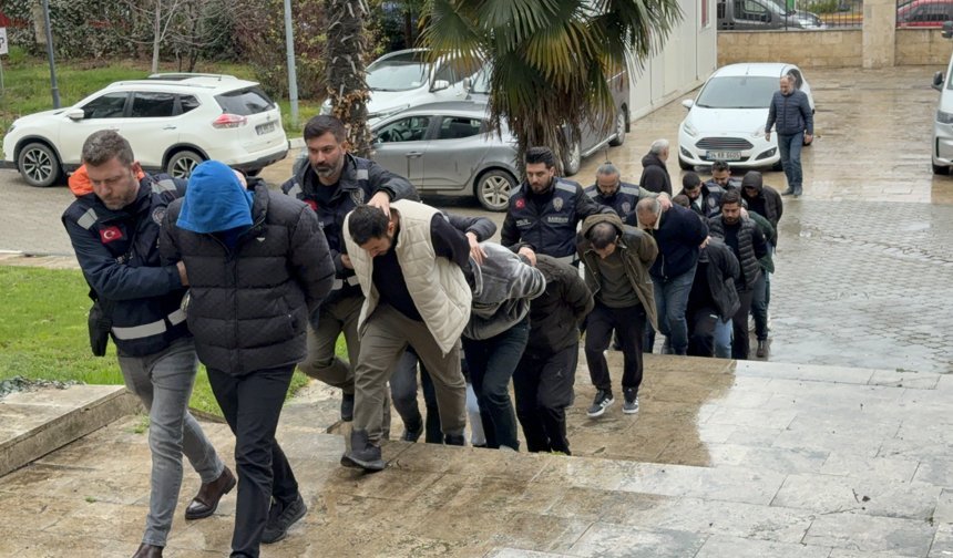 Şasi Oyunu Ortaya Çıktı! 30 Gözaltı, 13 Kişi Adliyede